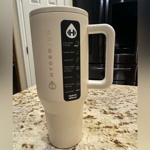 Hydro Jug 40oz. (Cream)